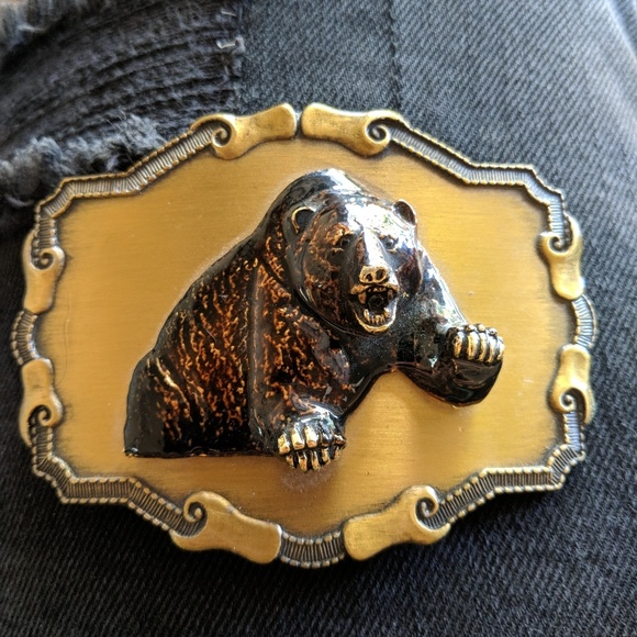 grizzly belt buckle